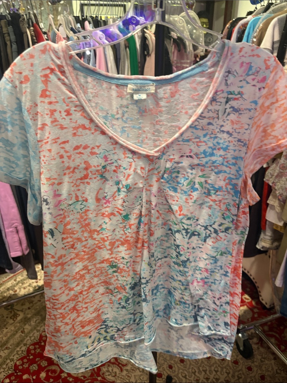 Sundance Abstract V-Neck Tee in Coral & Aqua